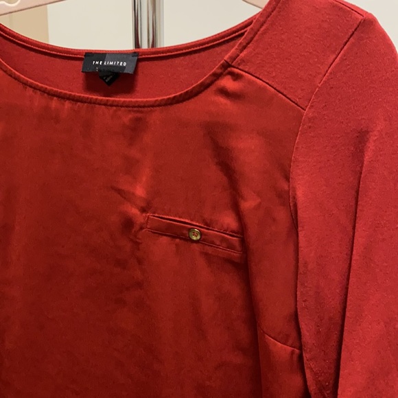 Rust colored blouse. - Picture 2 of 4